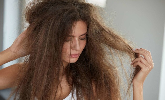 Пористые волосы: как бороться с проблемой